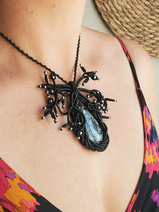 Collection Héritage 🌿 — Collier "Larvikite- Arbre de vie" - piece unique d’exception