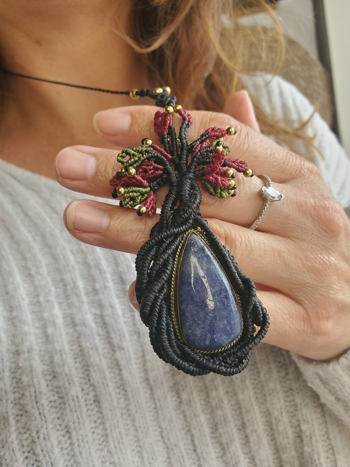 Collection Héritage 🌿 — Collier "Arbre de vie" Sodalite - piece unique d’exception