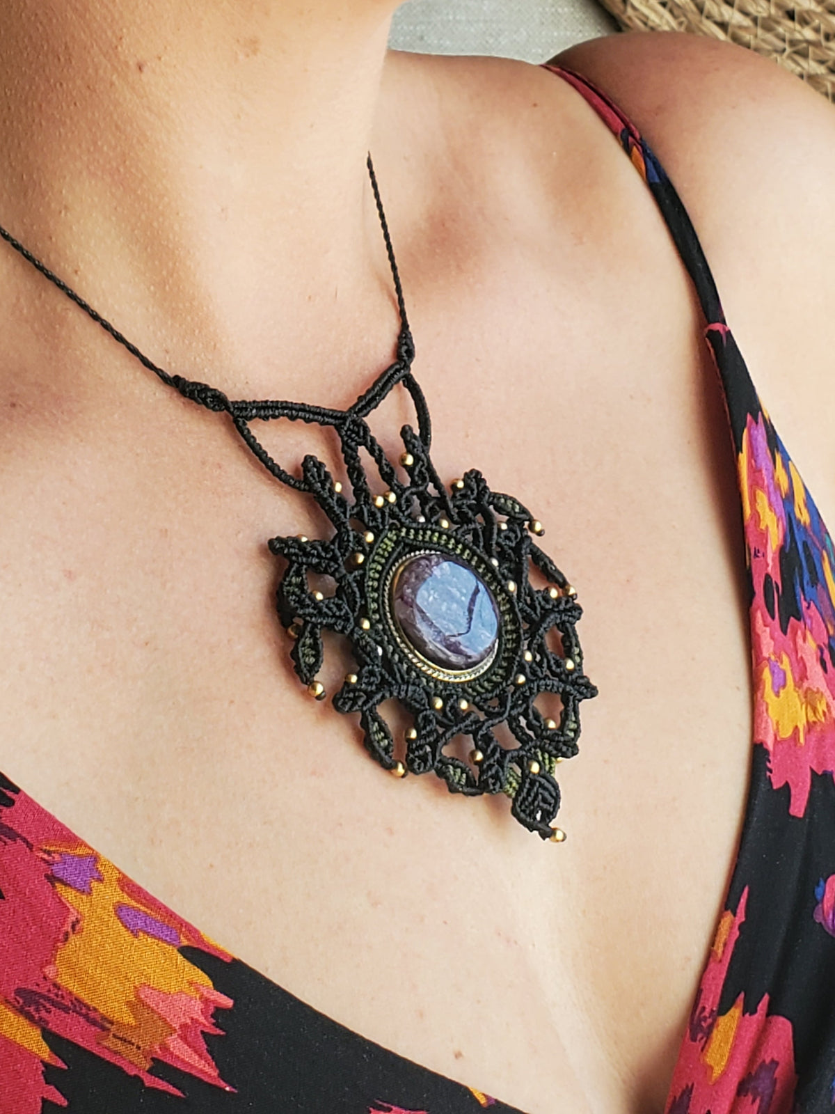 Collection Héritage 🌿 — Collier - " Charoïte" piece unique d’exception