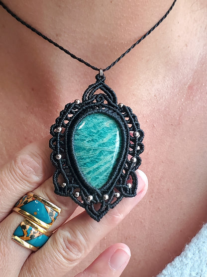 Collection Héritage 🌿 — Collier pendentif Amazonite - pièce unique