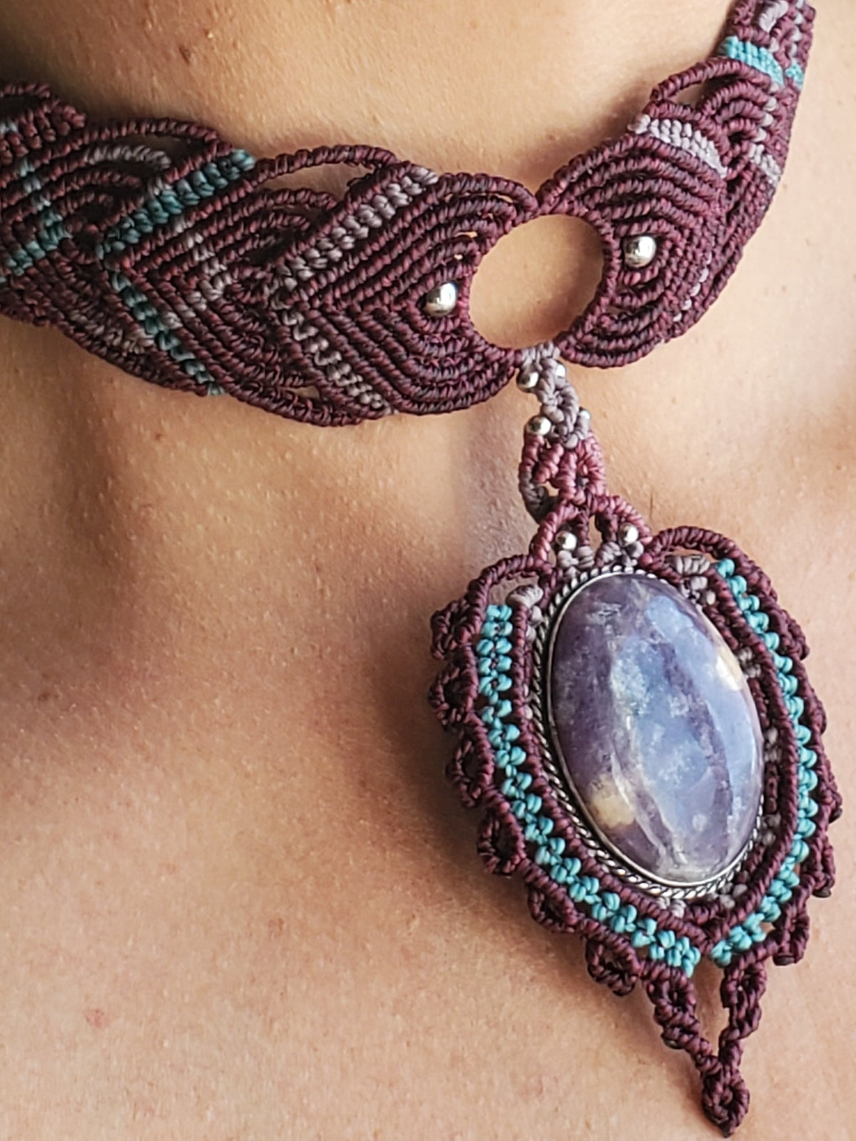 Collection Héritage 🌿 — Collier Choker - "Lepidolite"  piece unique d’exception