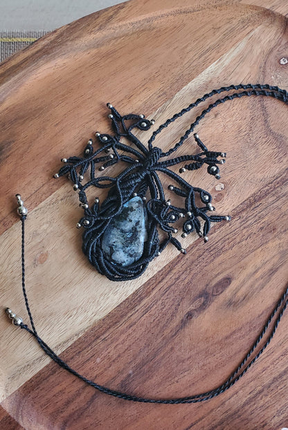 Collection Héritage 🌿 — Collier "Larvikite- Arbre de vie" - piece unique d’exception