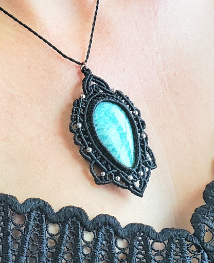 Collection Héritage 🌿 — Collier pendentif Amazonite - pièce unique