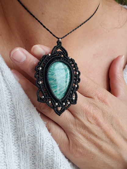 Collection Héritage 🌿 — Collier pendentif Amazonite - pièce unique