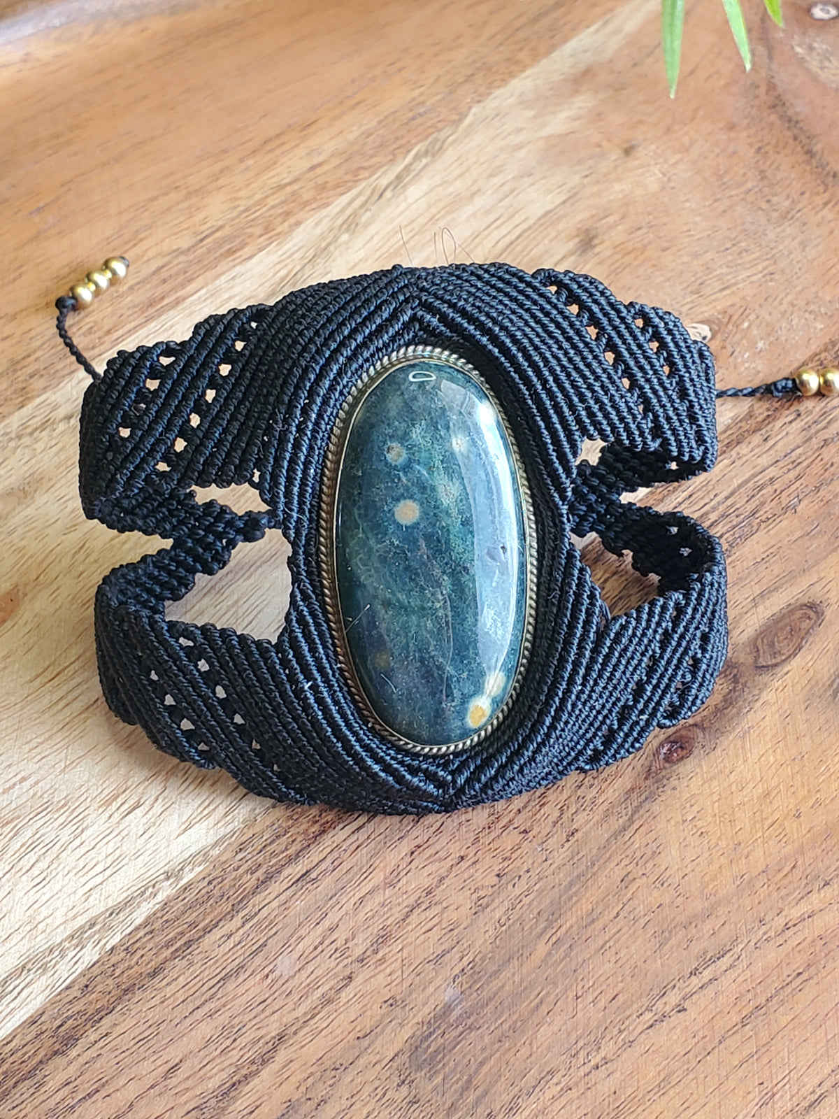 Collection Héritage 🌿 — Manchette pierre naturelle - pièce unique